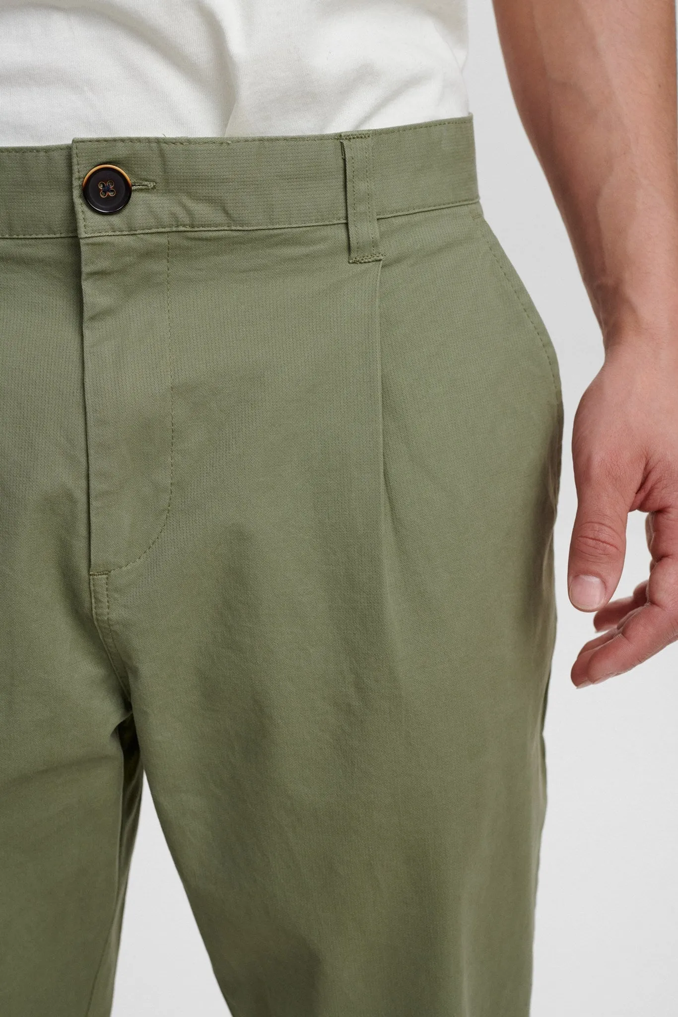 AKJULIUS COTTON PLEAT PANT - Olivine