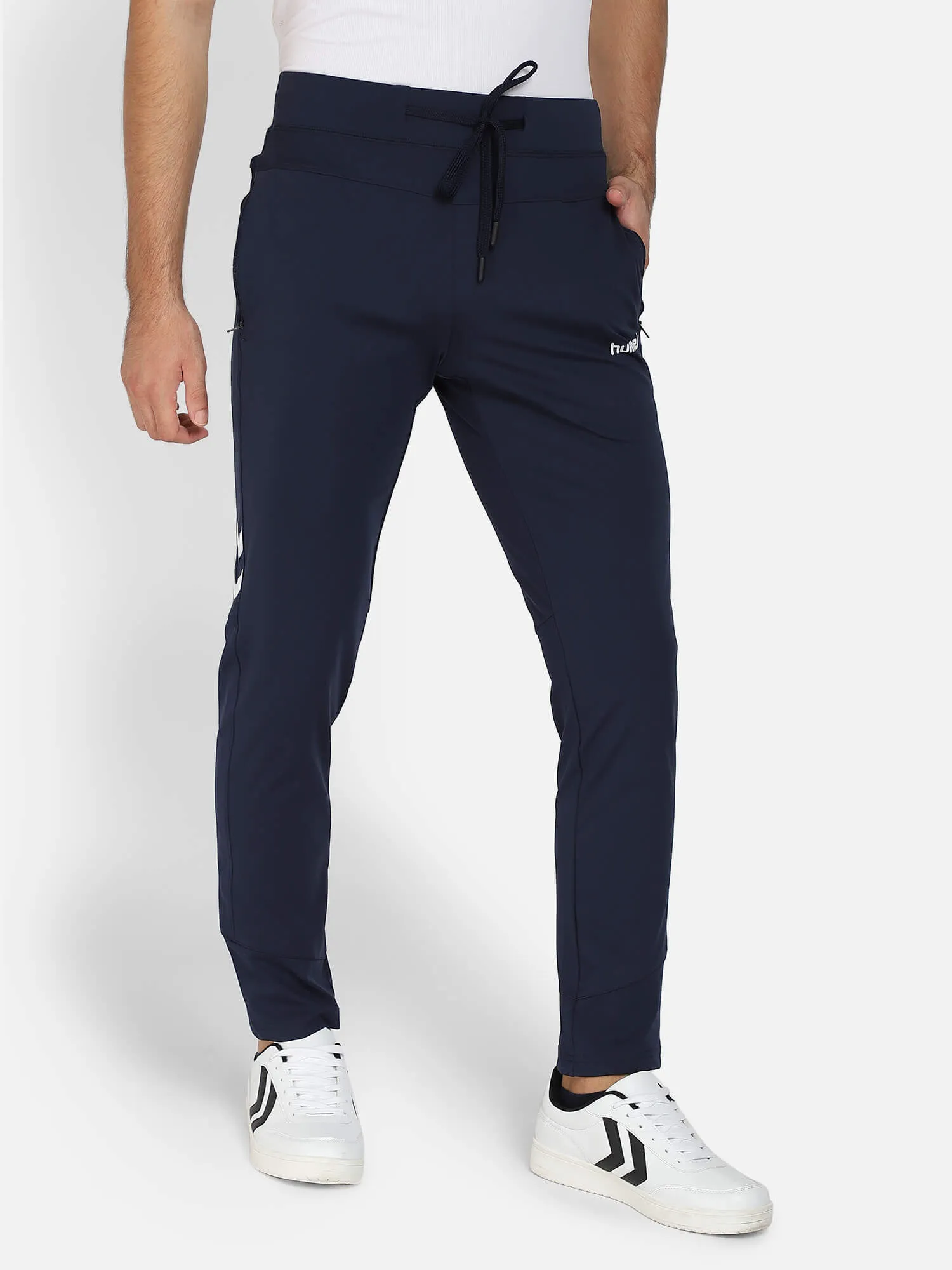 Danny Men Polyester Navy Blue Training Pant