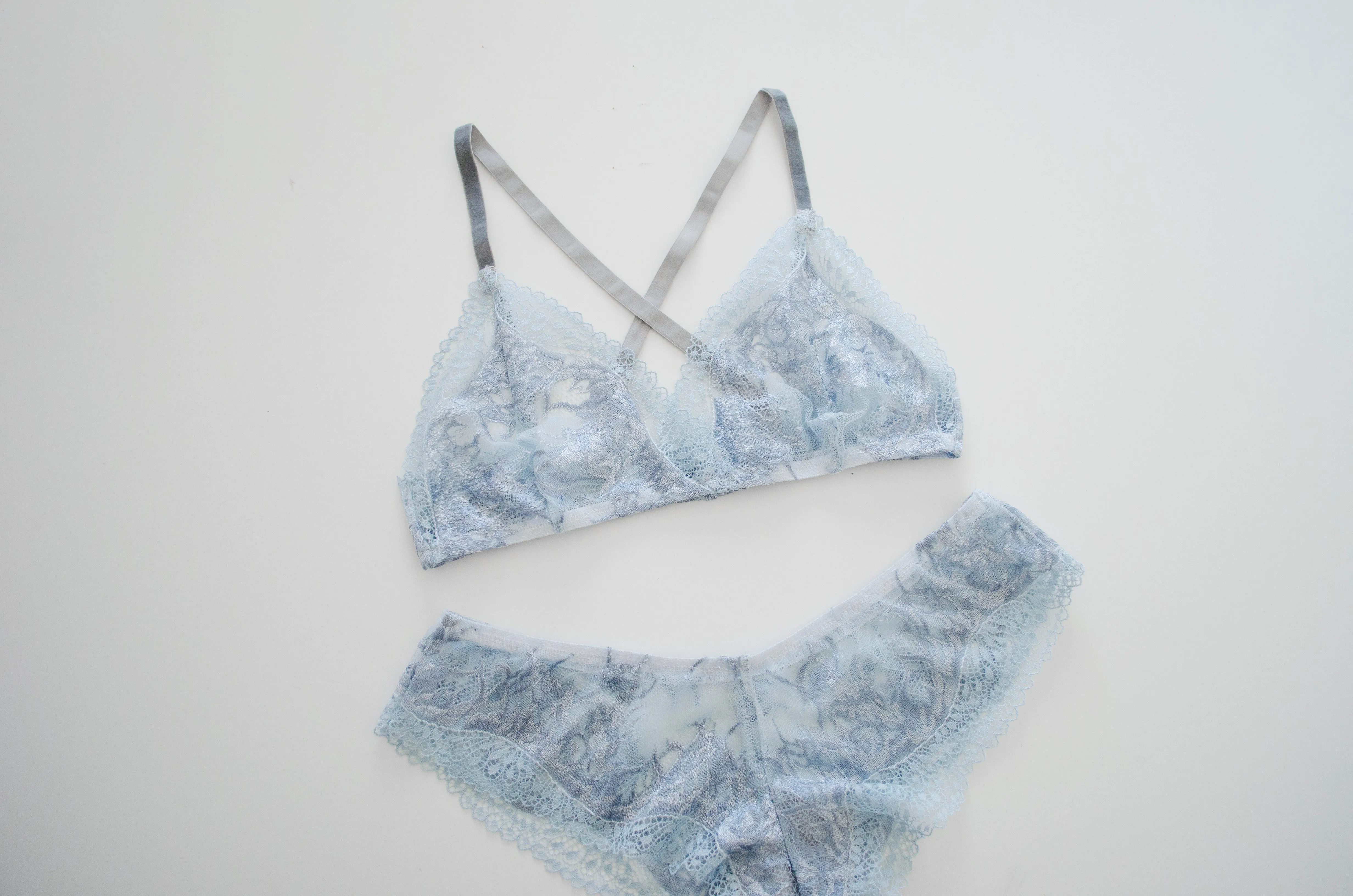 Frost Lace Bra