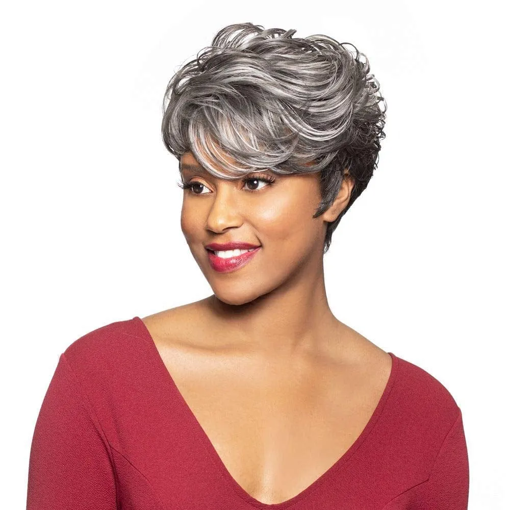 GWENDOLYN | Foxy Silver Synthetic Wig