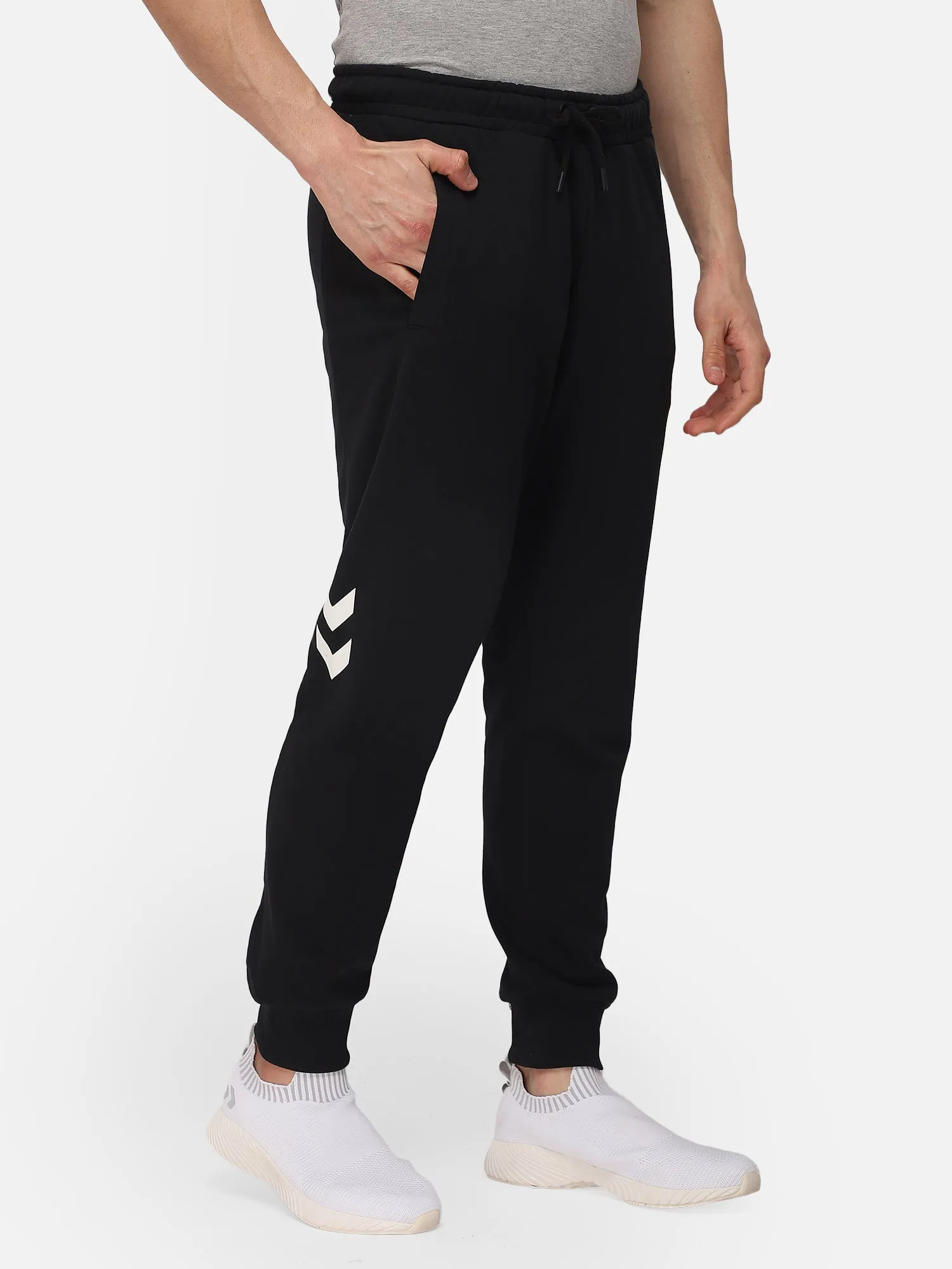 Lgc Graham Men Cotton Black Training Pant