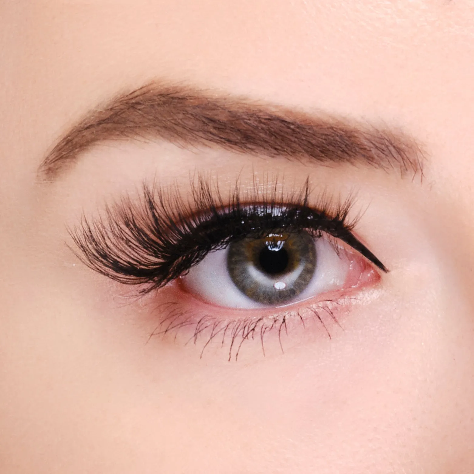 LURELLA Synthetic Eyelashes