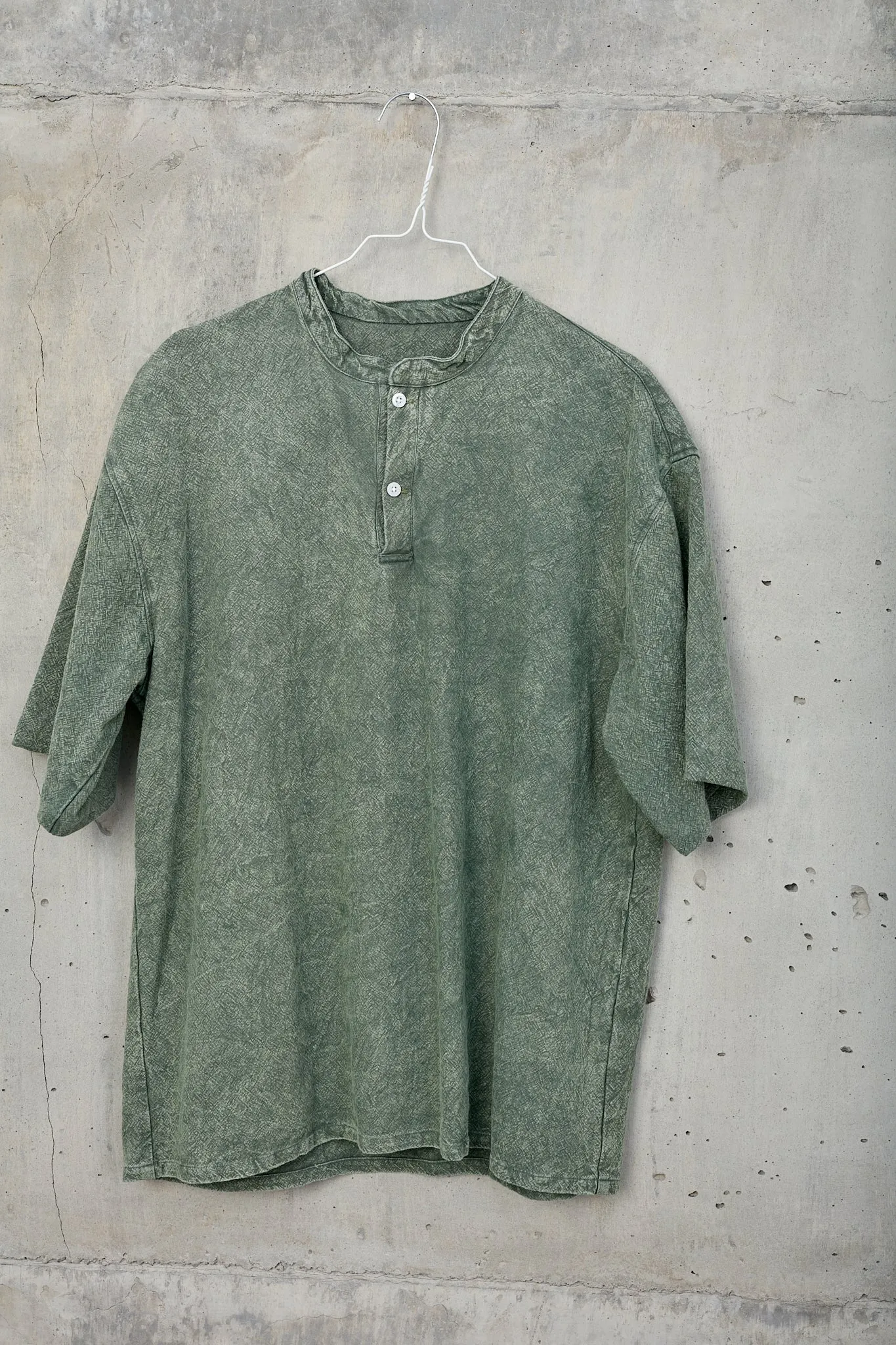 SEPI [ silent  ] - men short sleeve shirt hachiko