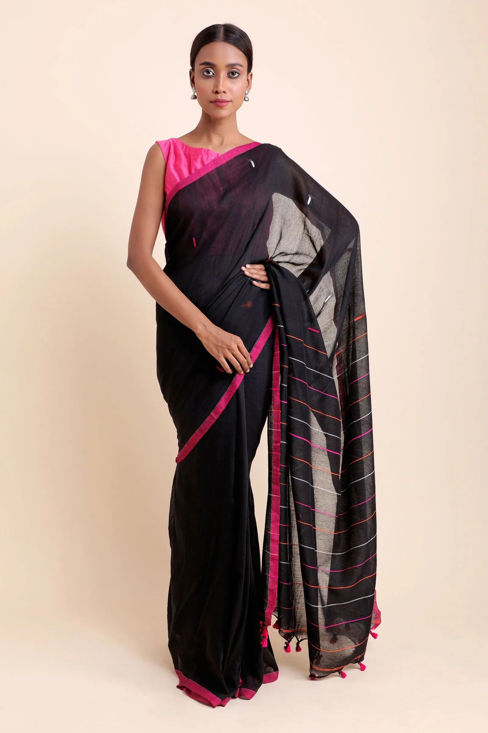 Those Black Eyes Cotton Saree